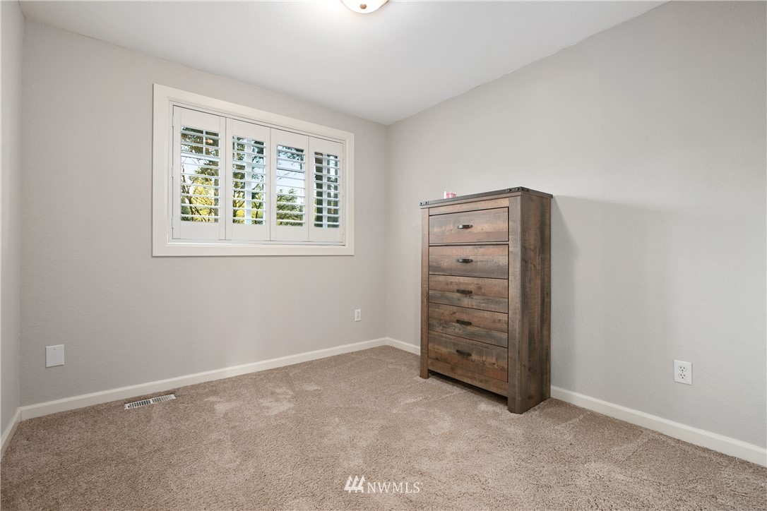 20511 14th Drive Southeast Bothell, WA 98012 - Photo 22 of 35 Gallery Image 22