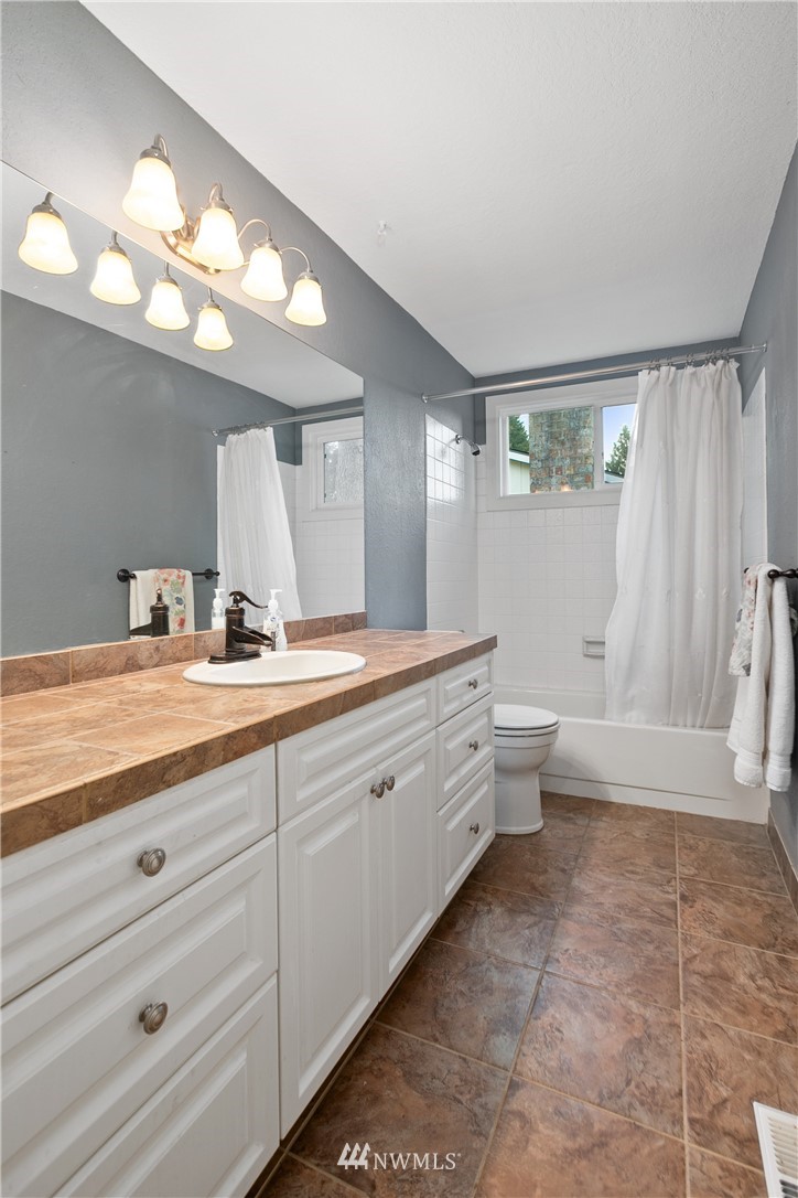 20511 14th Drive Southeast Bothell, WA 98012 - Photo 23 of 35 Gallery Image 23