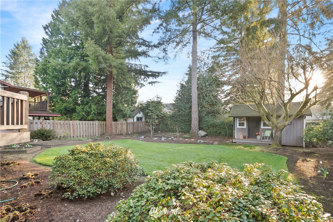 20511 14th Drive Southeast Bothell, WA 98012 - Photo 31 of 35 Gallery Image 31