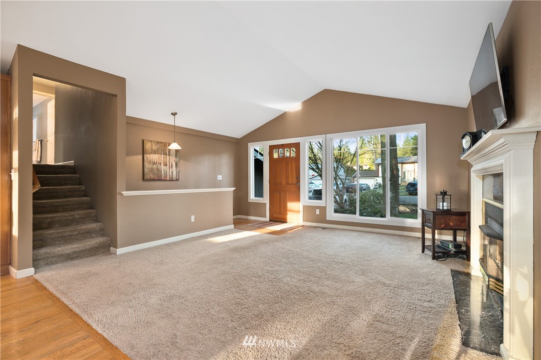 20511 14th Drive Southeast Bothell, WA 98012 - Photo 9 of 35 Gallery Image 9