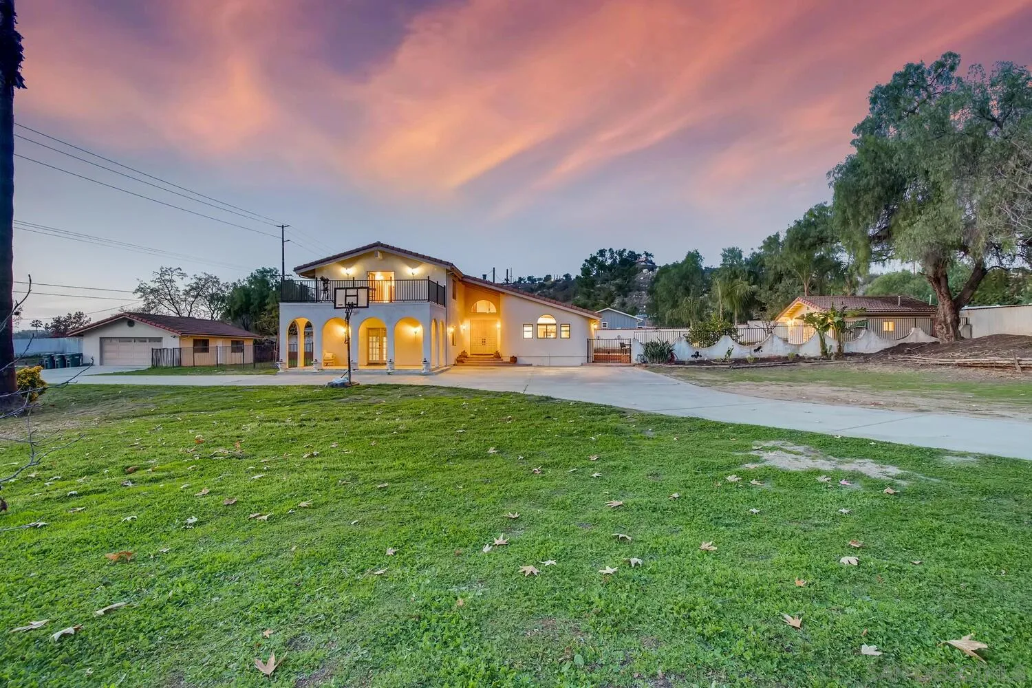 13992 Putney Road Poway, CA 92064 - Photo 3 of 38 a view of yard with swimming pool and green space