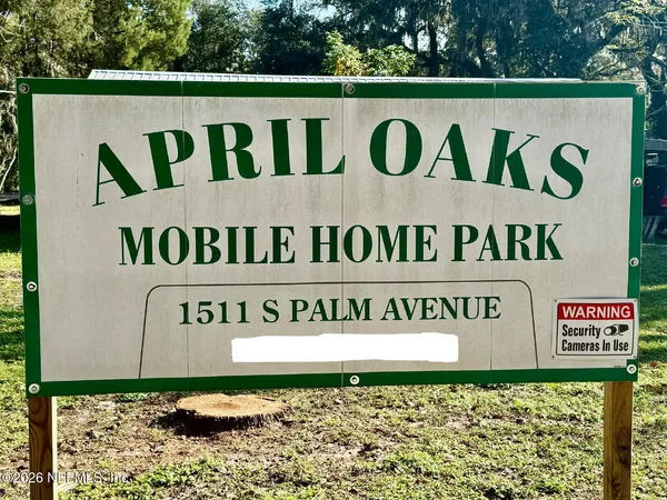 $1,000 | 1511 South Palm Avenue, Unit 10, Palatka, FL 32177