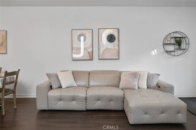 $1,380,000 | 158 Placemark, Irvine, CA 92614