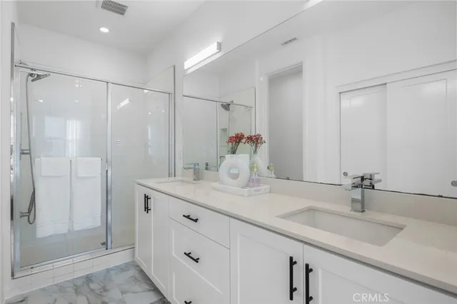 $1,380,000 | 158 Placemark, Irvine, CA 92614