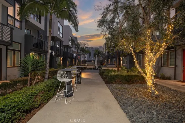 $1,380,000 | 158 Placemark, Irvine, CA 92614