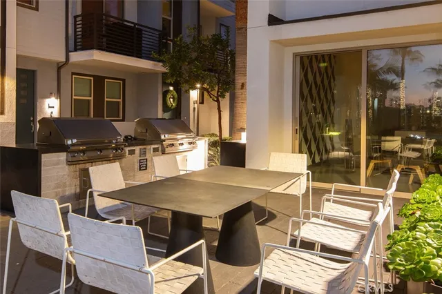 $1,380,000 | 158 Placemark, Irvine, CA 92614