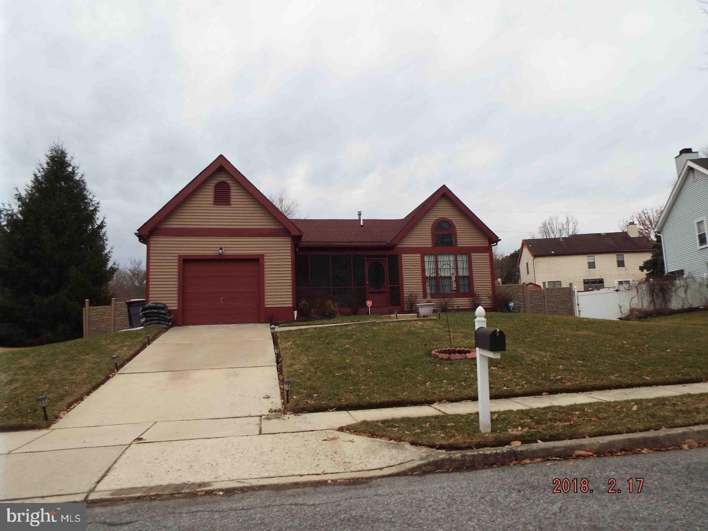 13 Pheasant Road Clementon, NJ 08021 - Photo 2 of 3