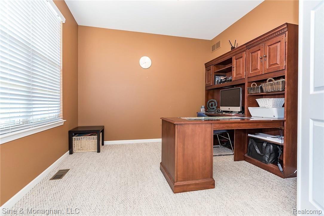3120 Villanova Circle Rochester, MI 48307 - Photo 12 of 29 Main floor den