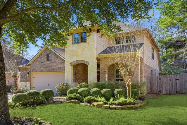 $2,695 | 114 Forest Elk Place, Montgomery, TX 77316