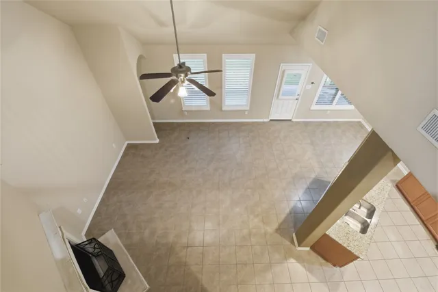 $2,695 | 114 Forest Elk Place, Montgomery, TX 77316