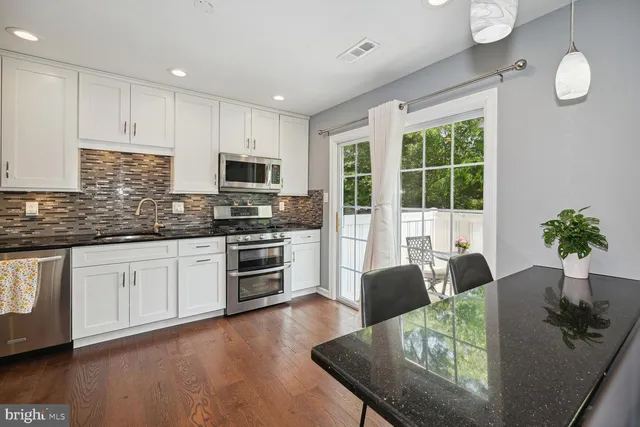 $2,800 | 1205 Delancey Way, Marlton, NJ 08053