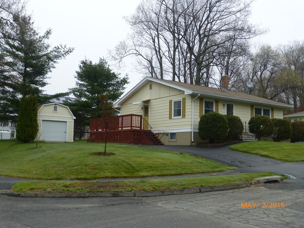 3 Hingham Road Worcester, MA 01606 - Photo 2 of 21 Gallery Image 2