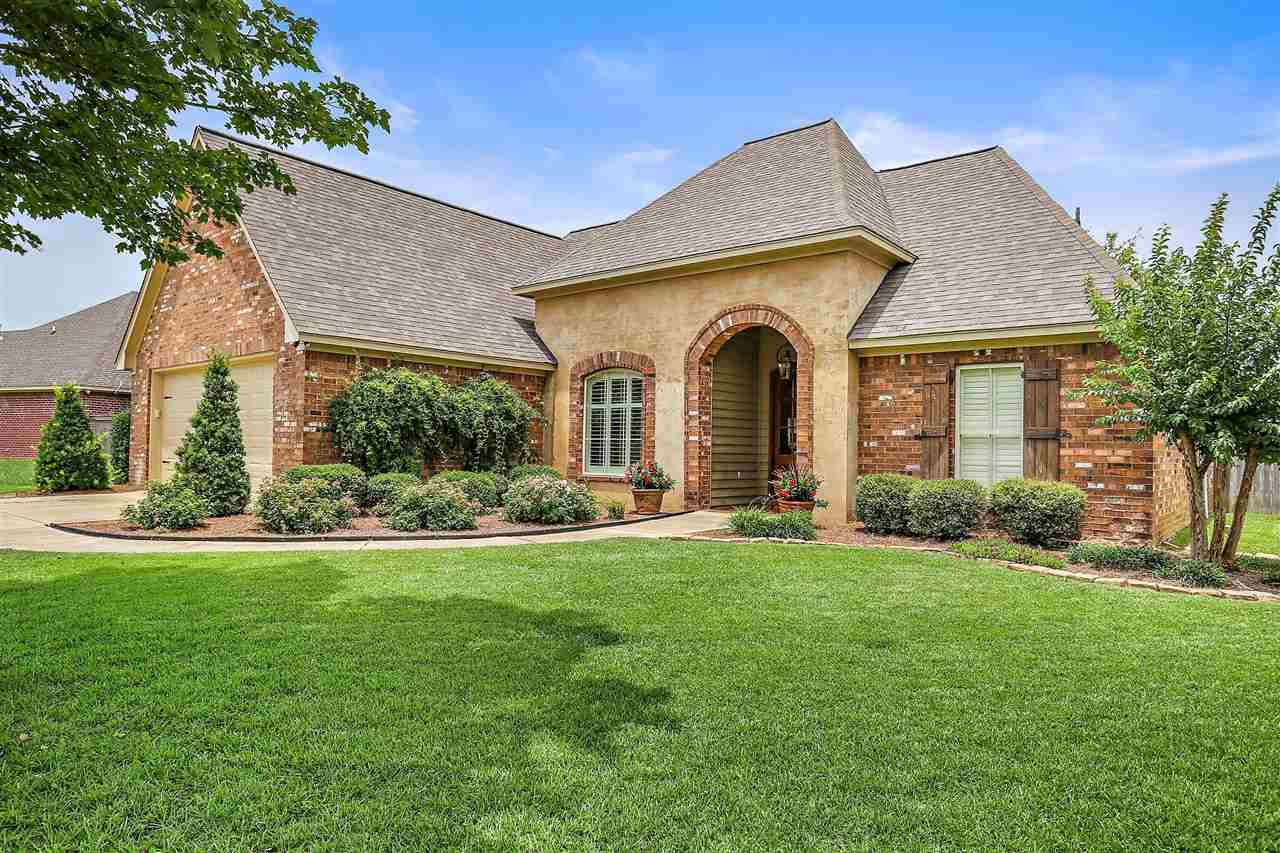 1902 East Ridge Circle Madison, MS 39110 - Photo 1 of 34 Photo 1