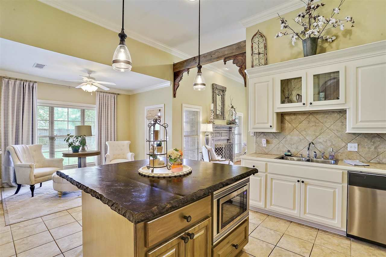 1902 East Ridge Circle Madison, MS 39110 - Photo 15 of 34 Photo 15