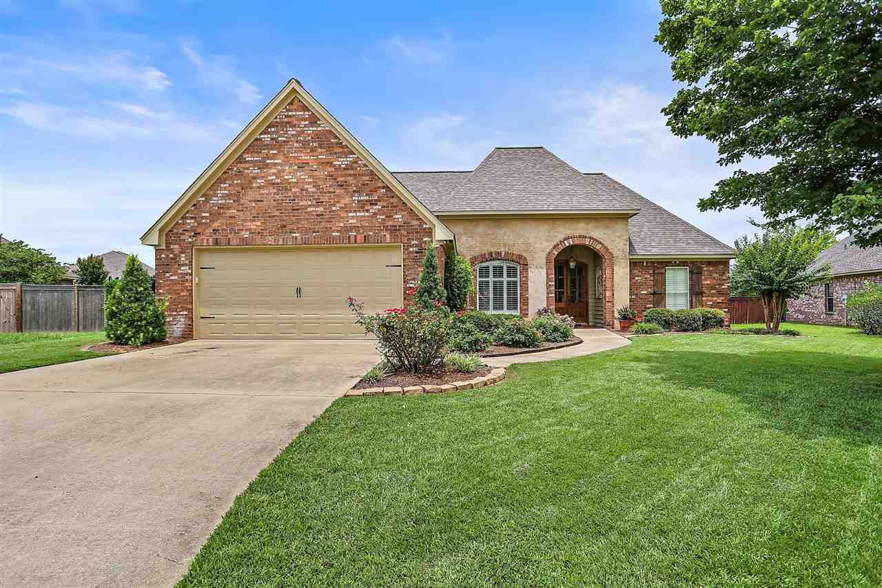 1902 East Ridge Circle Madison, MS 39110 - Photo 2 of 34 Photo 2