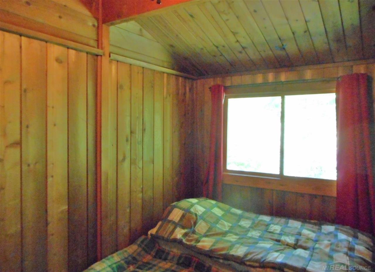 7322 Woodland Road Lexington, MI 48450 - Photo 11 of 24 31351928-10.JPG
