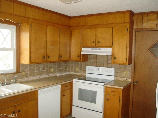 1725 Traphill Union Road Traphill, NC 28685 - Photo 16 of 16 Kitchen1
