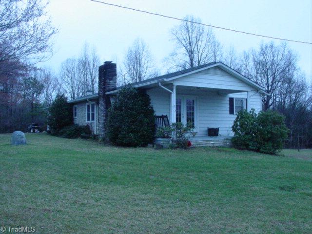 1725 Traphill Union Road Traphill, NC 28685 - Photo 8 of 16 Side Porch