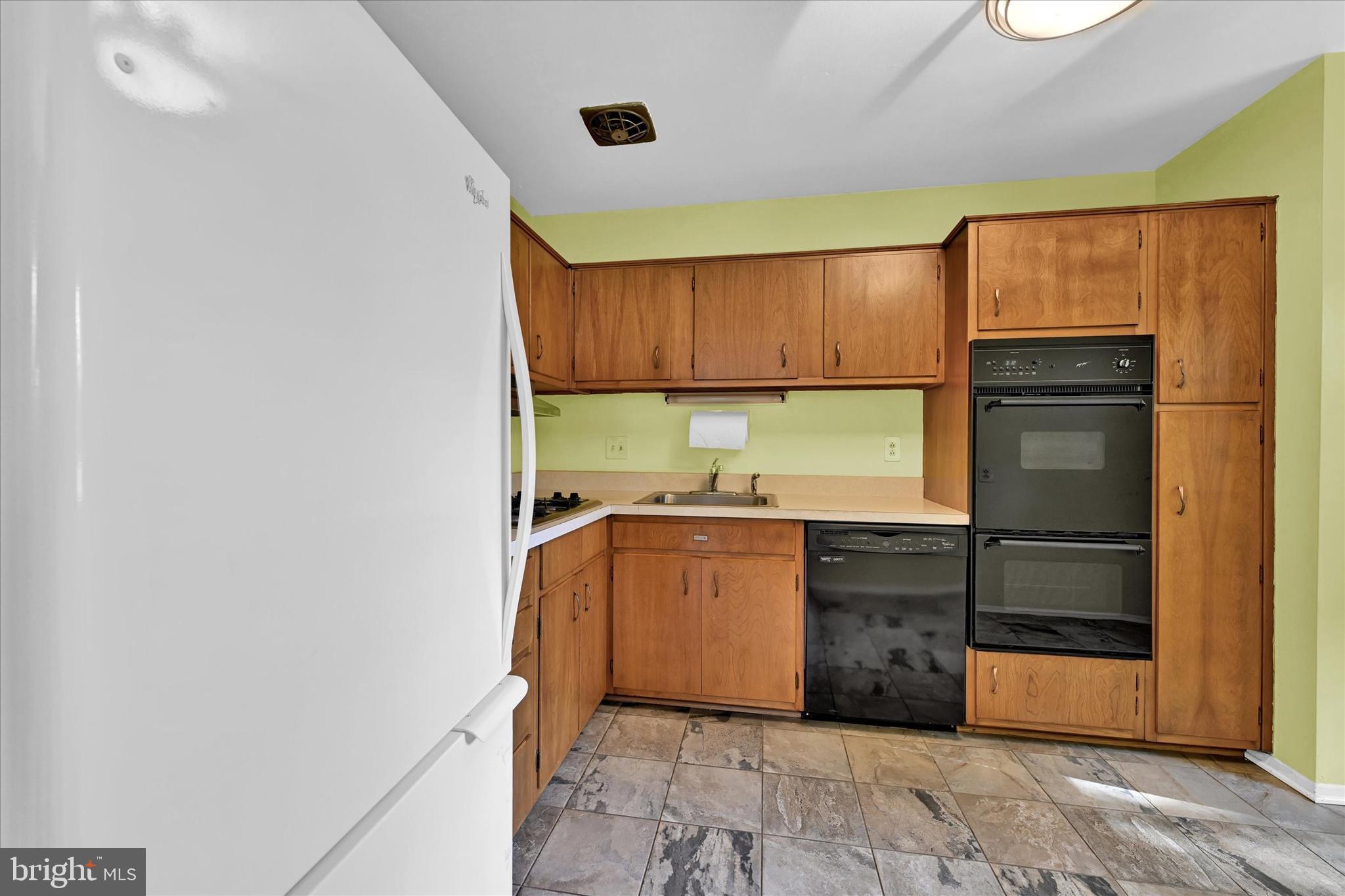 9023 Samoset Road Randallstown, MD 21133 - Photo 8 of 24