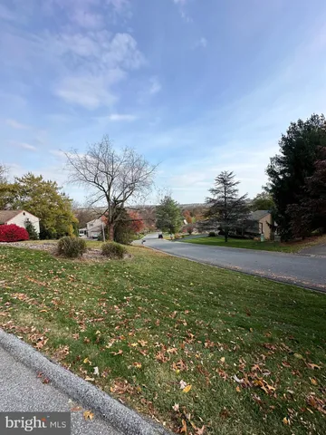 $350,000 | 2776 Stevens Summit Drive, Columbia, PA 17512