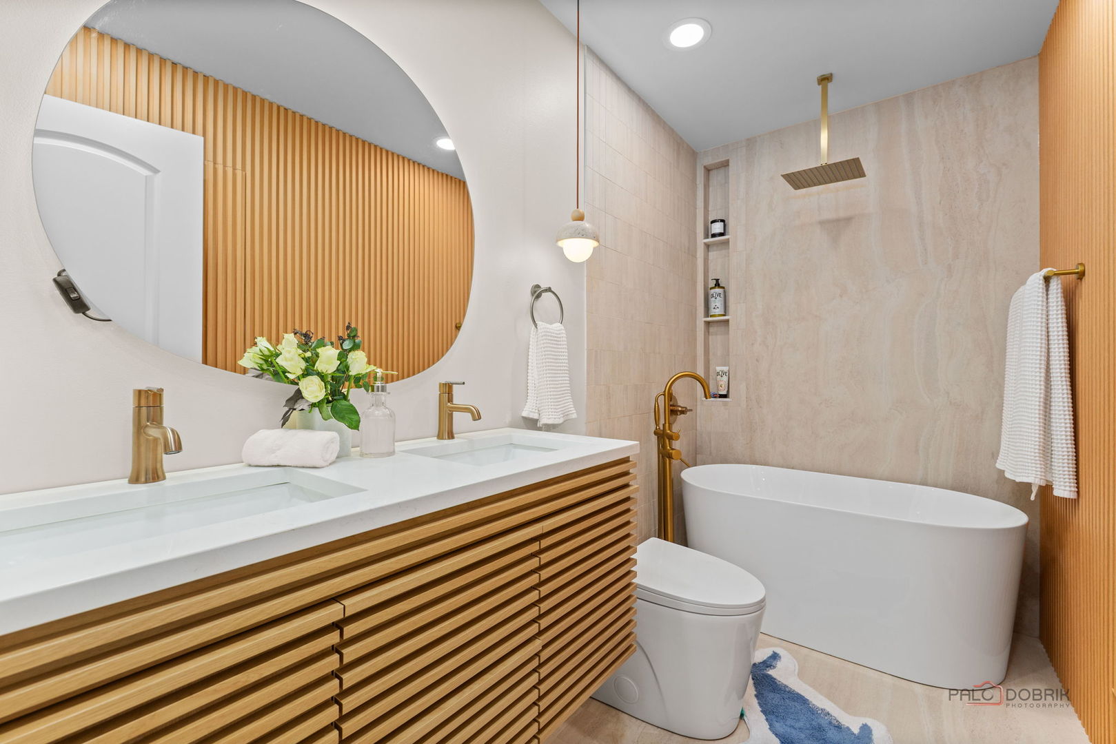 1930 Lisson Road Naperville, IL 60565 - Photo 15 of 32 a bathroom with a sink a toilet and shower