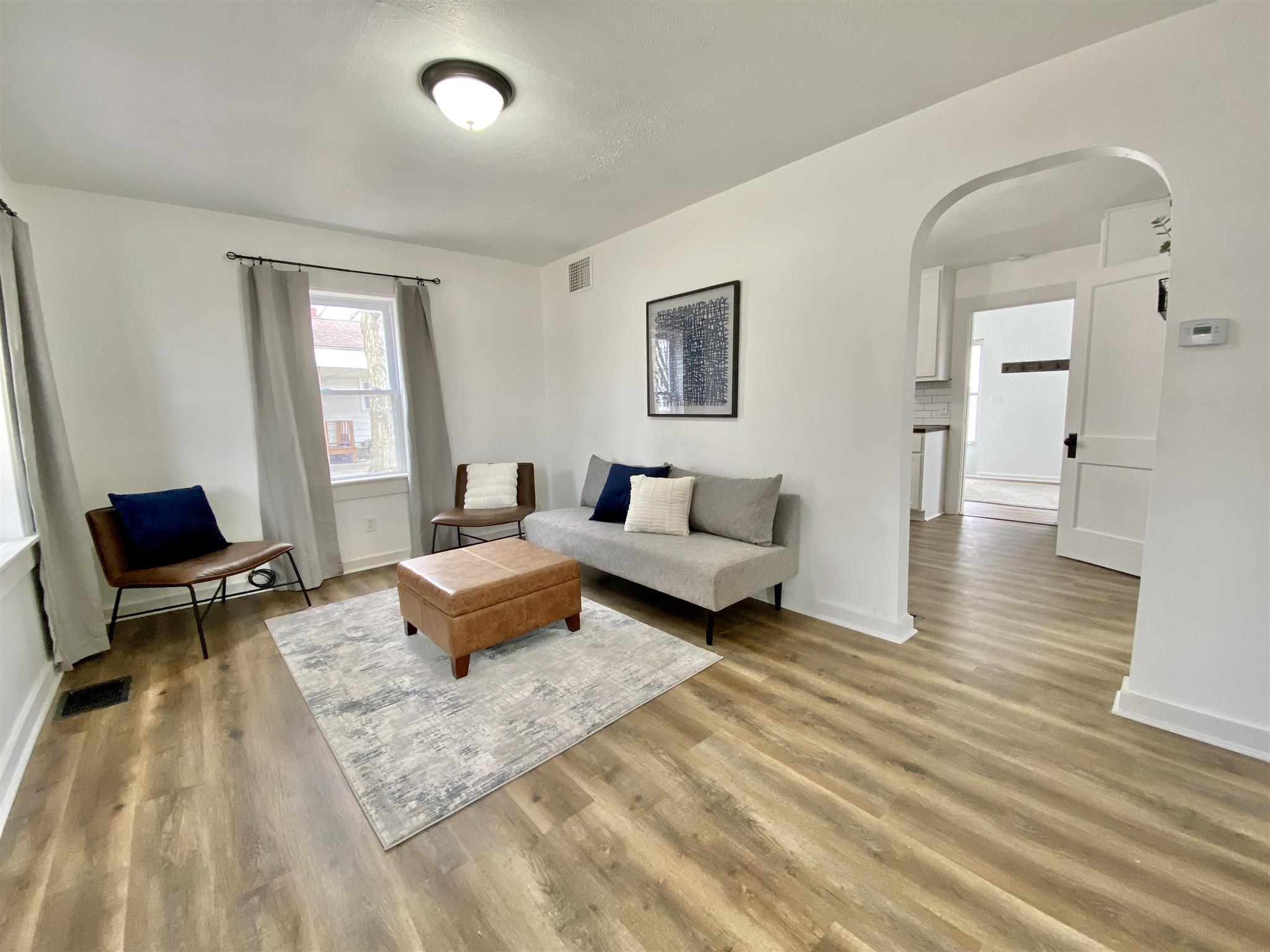 521 West 3rd Street Rochester, IN 46975 - Photo 4 of 30