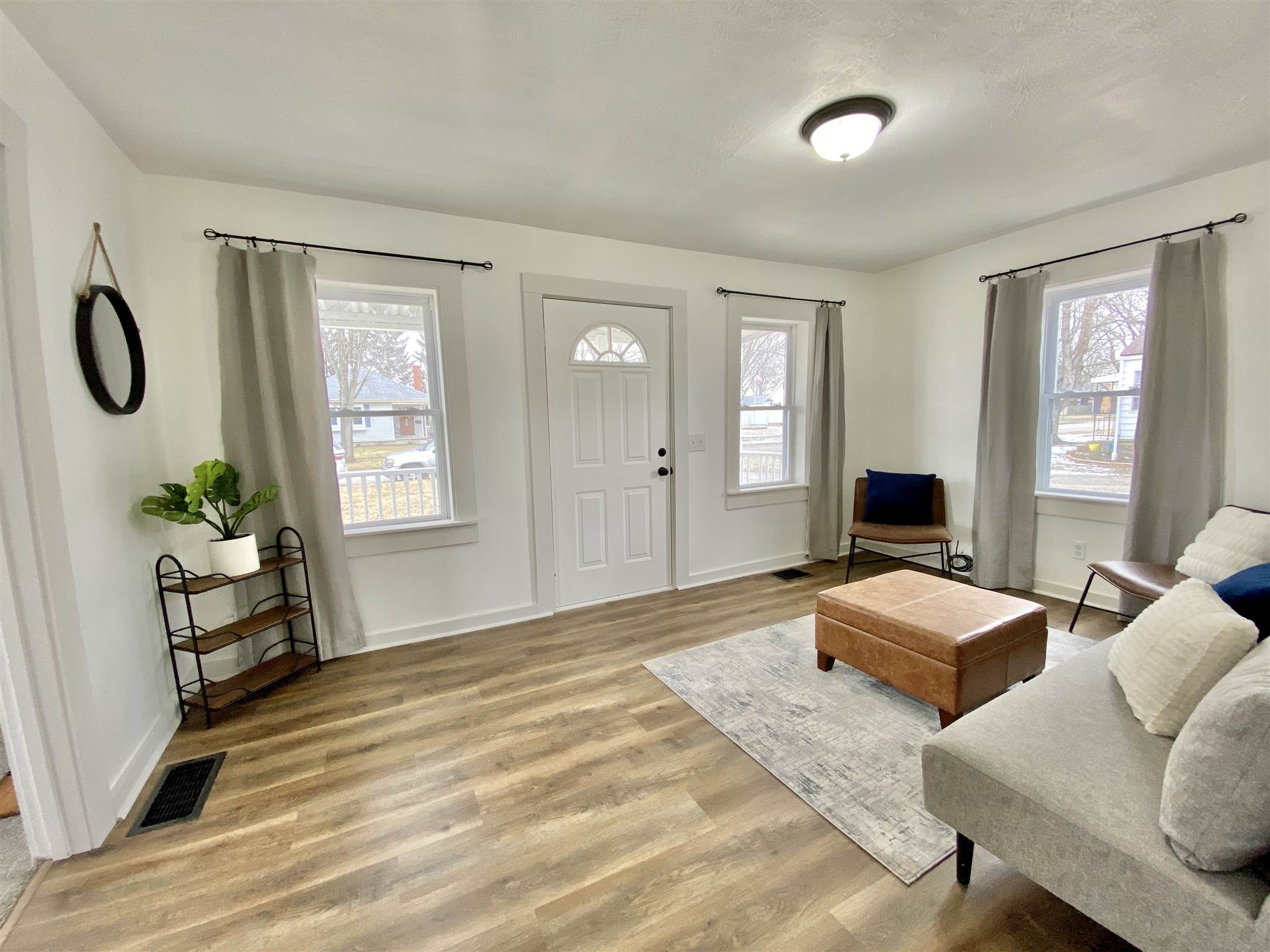 521 West 3rd Street Rochester, IN 46975 - Photo 7 of 30