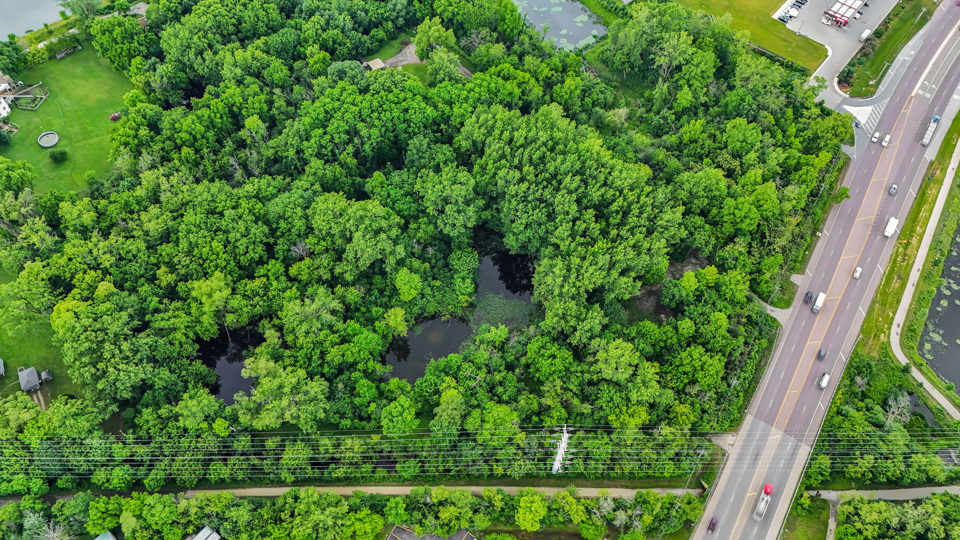 59 Rd Warrenville Il 60555 Road Warrenville, IL 60563 - Photo 14 of 18 Gallery Image 14