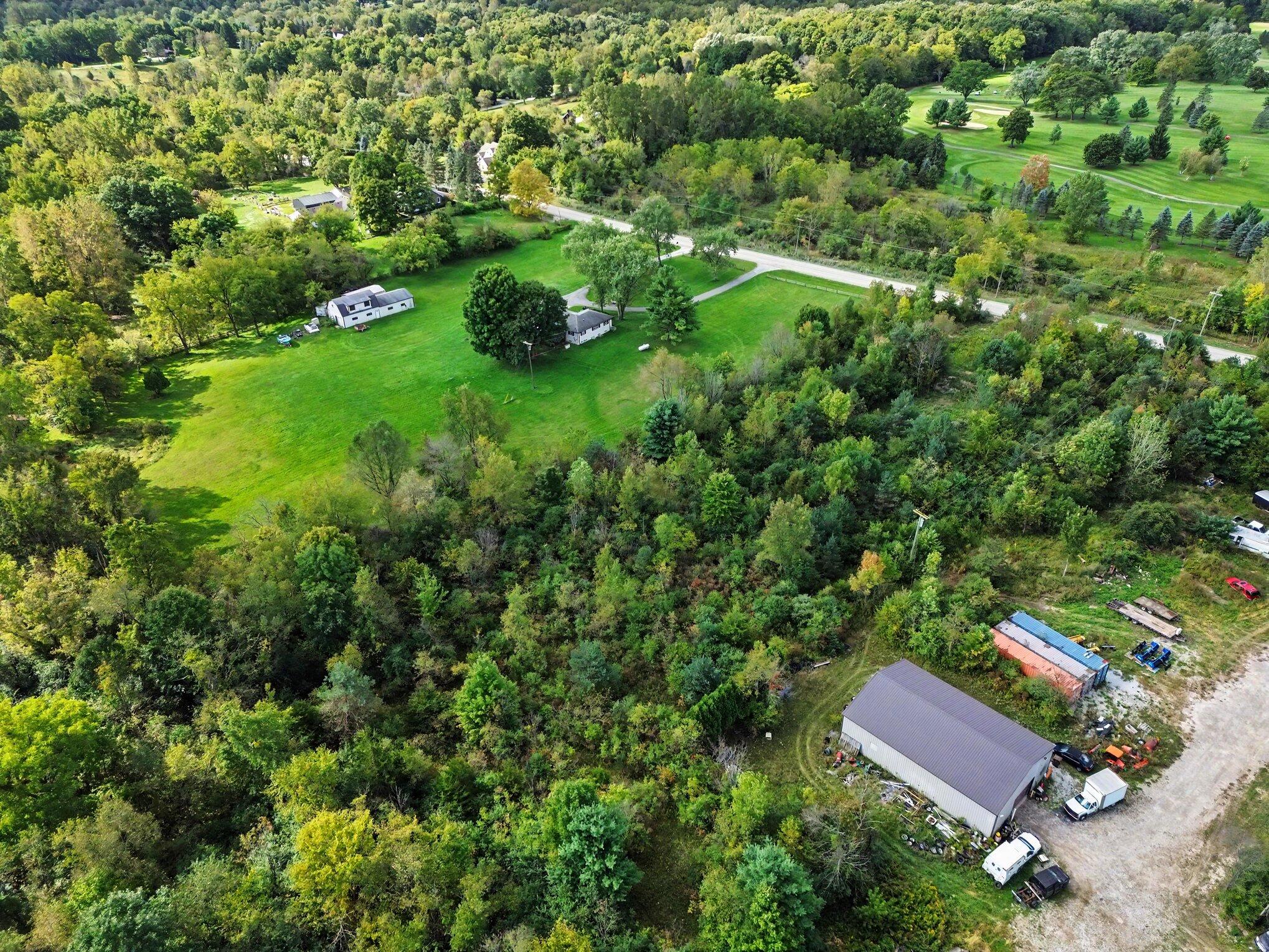 7730 Currie Road Northville, MI 48168 - Photo 10 of 21 006_file_5616
