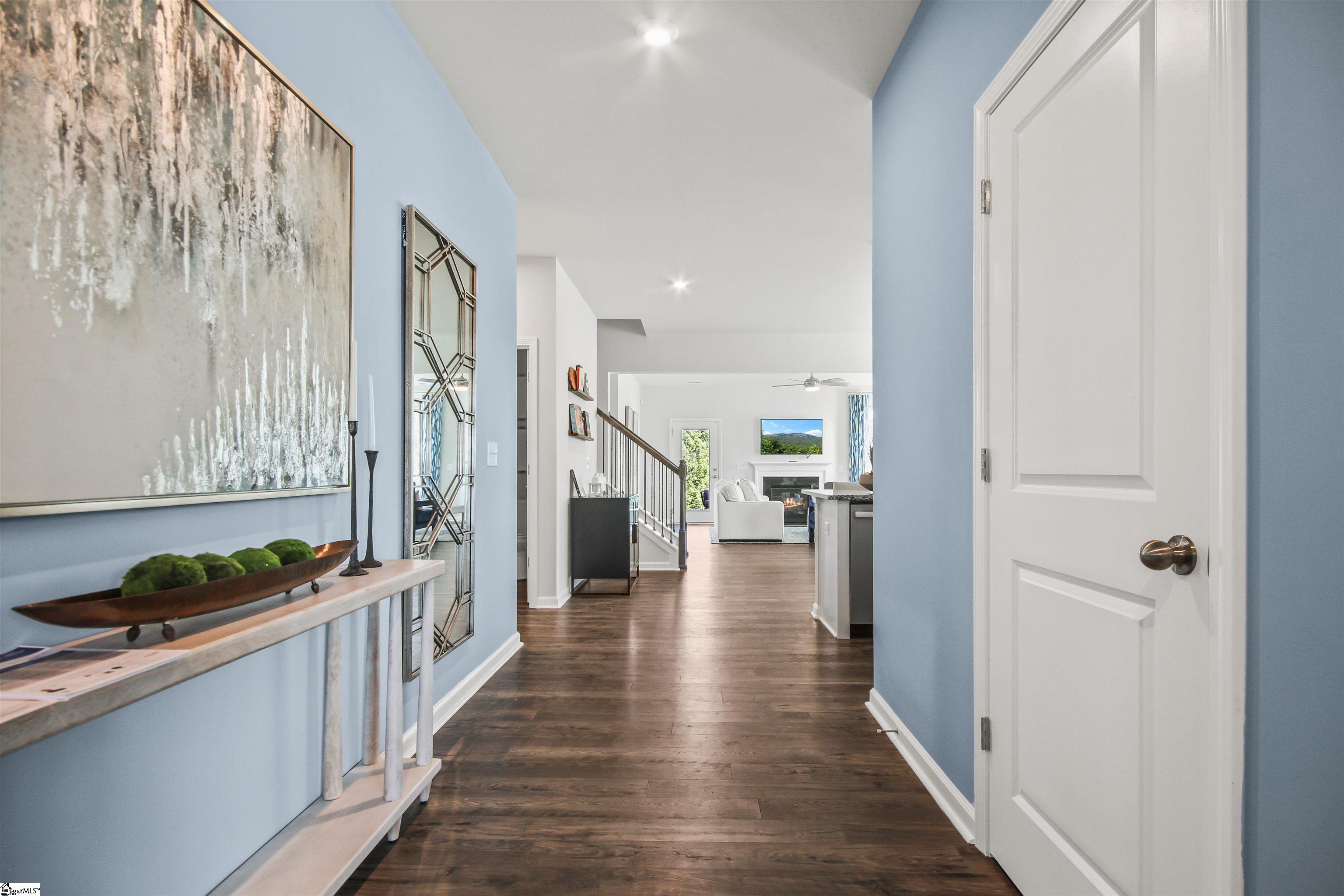 607 Torgerson Way Greenville, SC 29607 - Photo 2 of 35