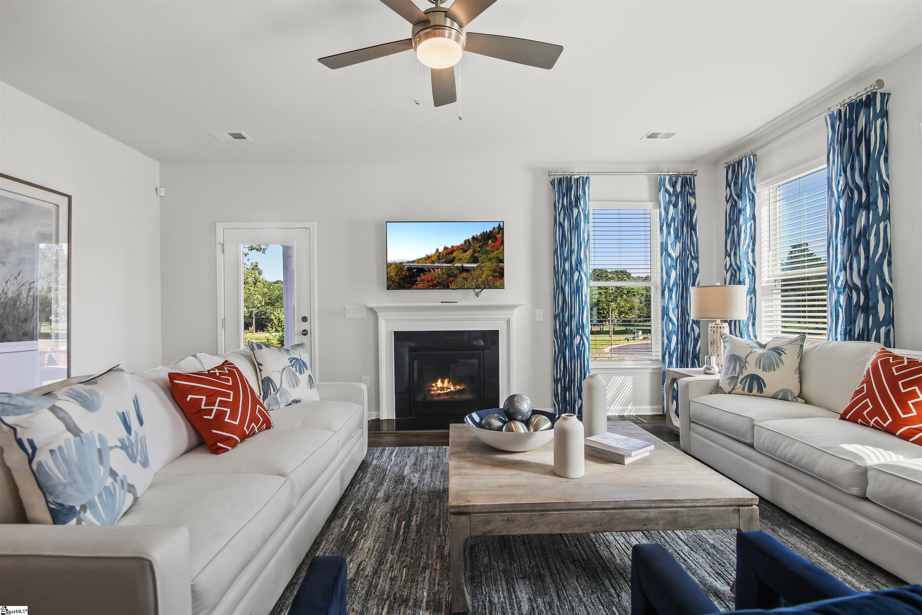 607 Torgerson Way Greenville, SC 29607 - Photo 6 of 35