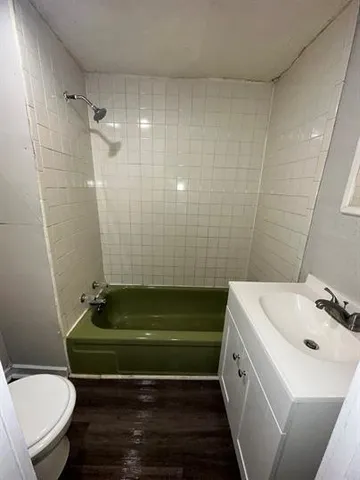 $795 | 1715 Cass Street, Unit B, Nashville, TN 37208