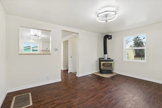 $298,990 | 14902 East Valleyway Avenue, Spokane Valley, WA 99216