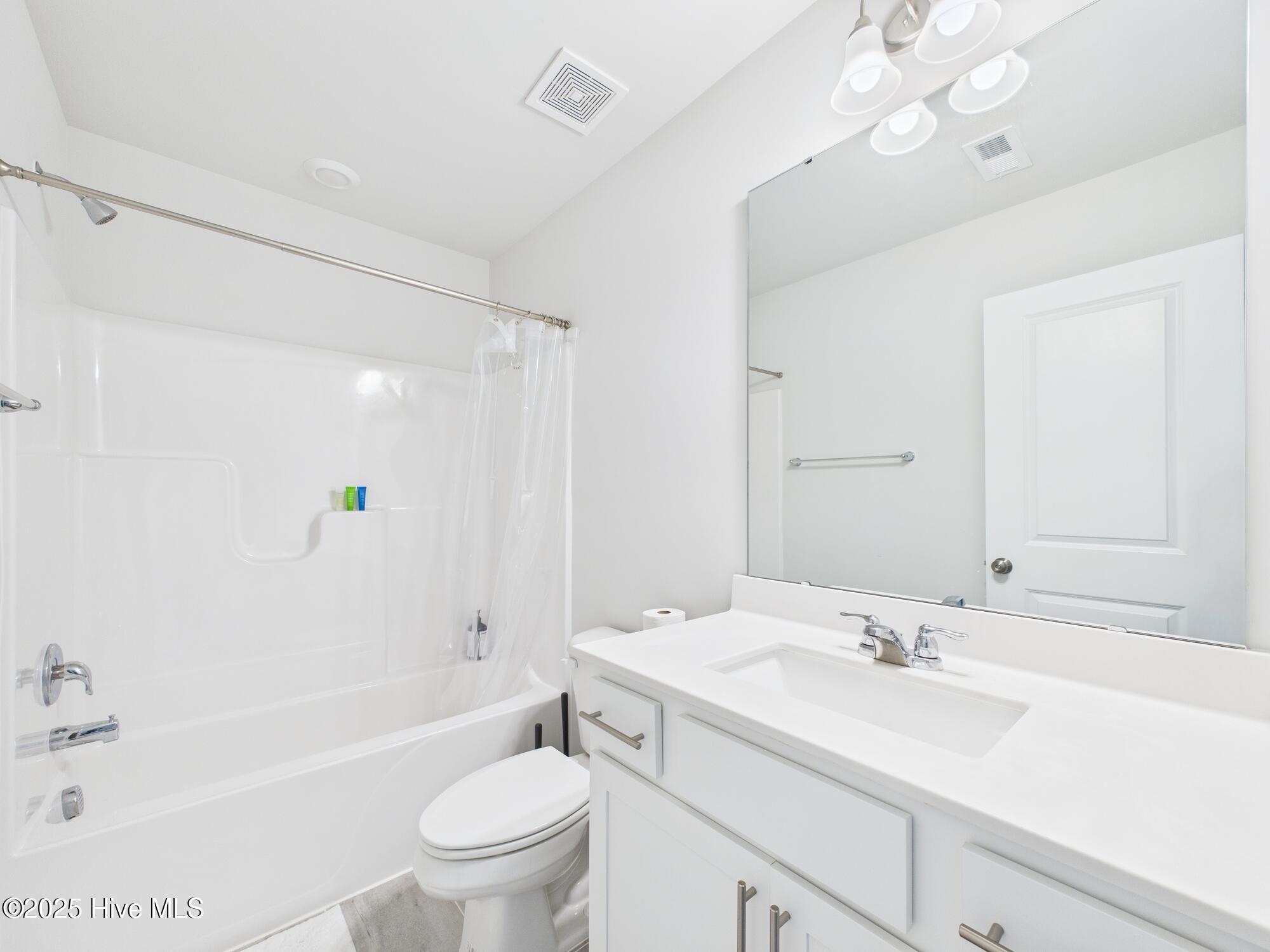2709 Chert Lane Raleigh, NC 27610 - Photo 19 of 54 CAM01608G0-PR0112-STILL014