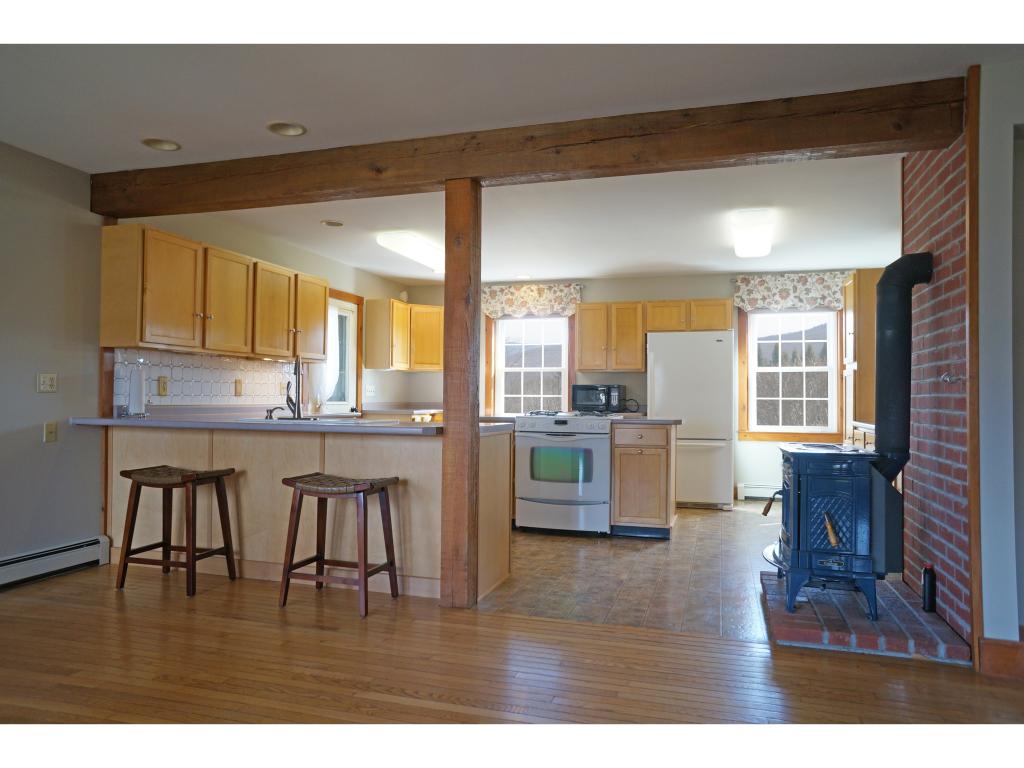 72 Orr Road Jericho, VT 05465 - Photo 2 of 24