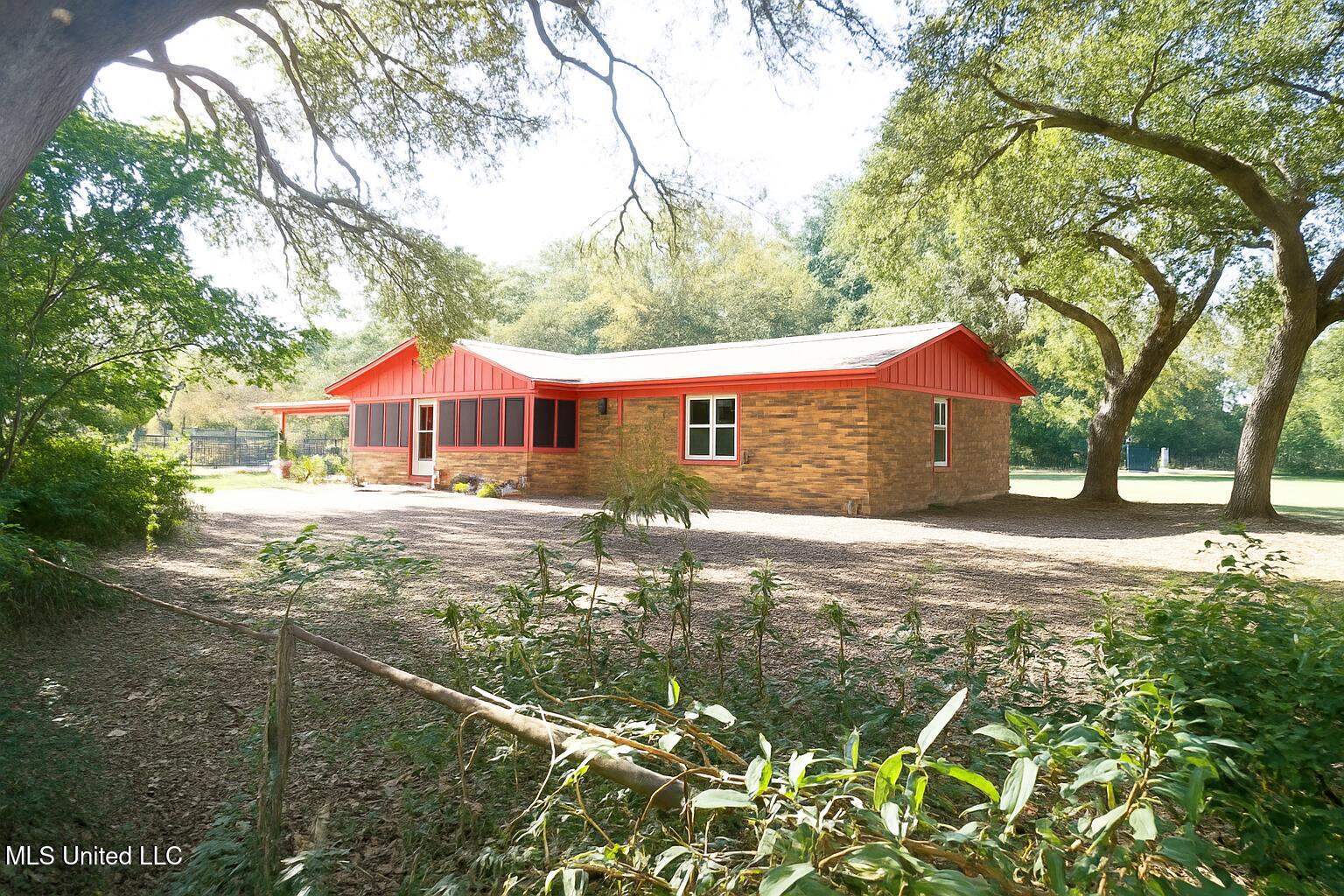 487 Silver Ridge Avenue Gulfport, MS 39507 - Photo 27 of 28 ChatGPT Image Nov 20, 2025, 08_18_23 PM