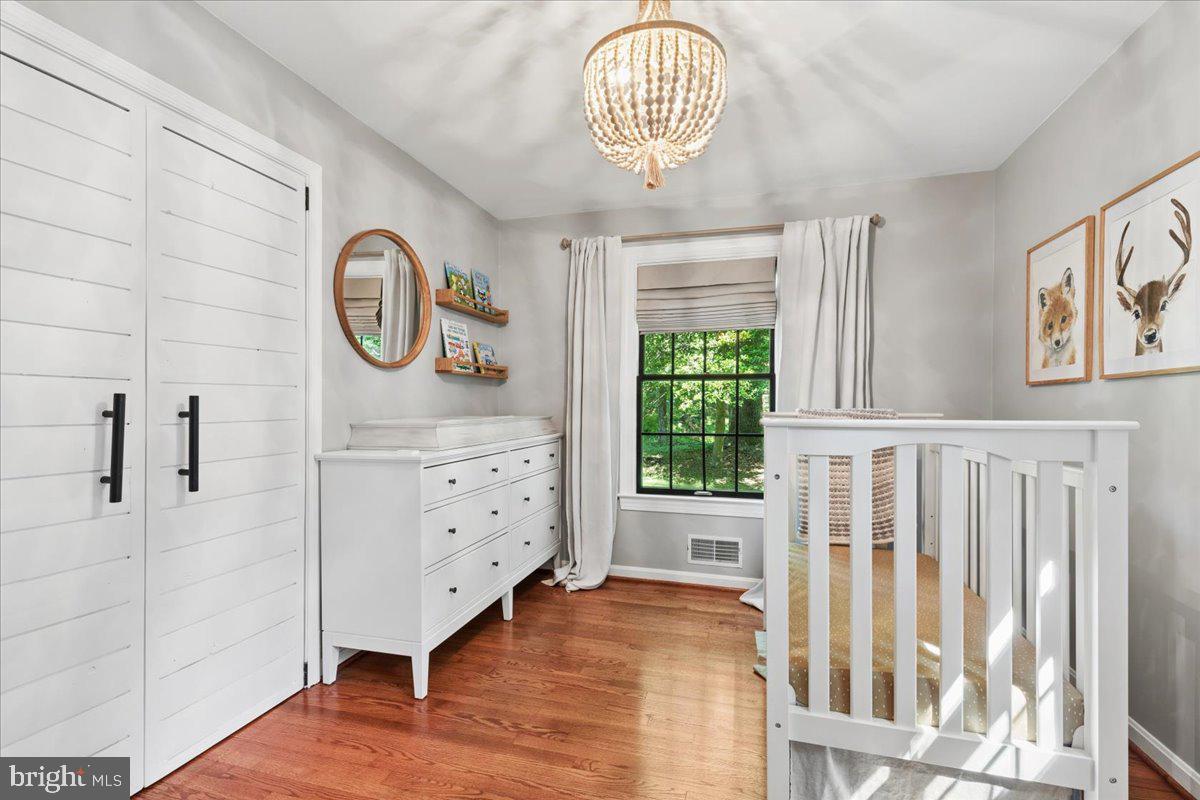 2648 Ogleton Road Annapolis, MD 21403 - Photo 23 of 48 Bedroom 2