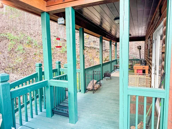 $389,900 | 157 Frontier Drive, Hayesville, NC 28904
