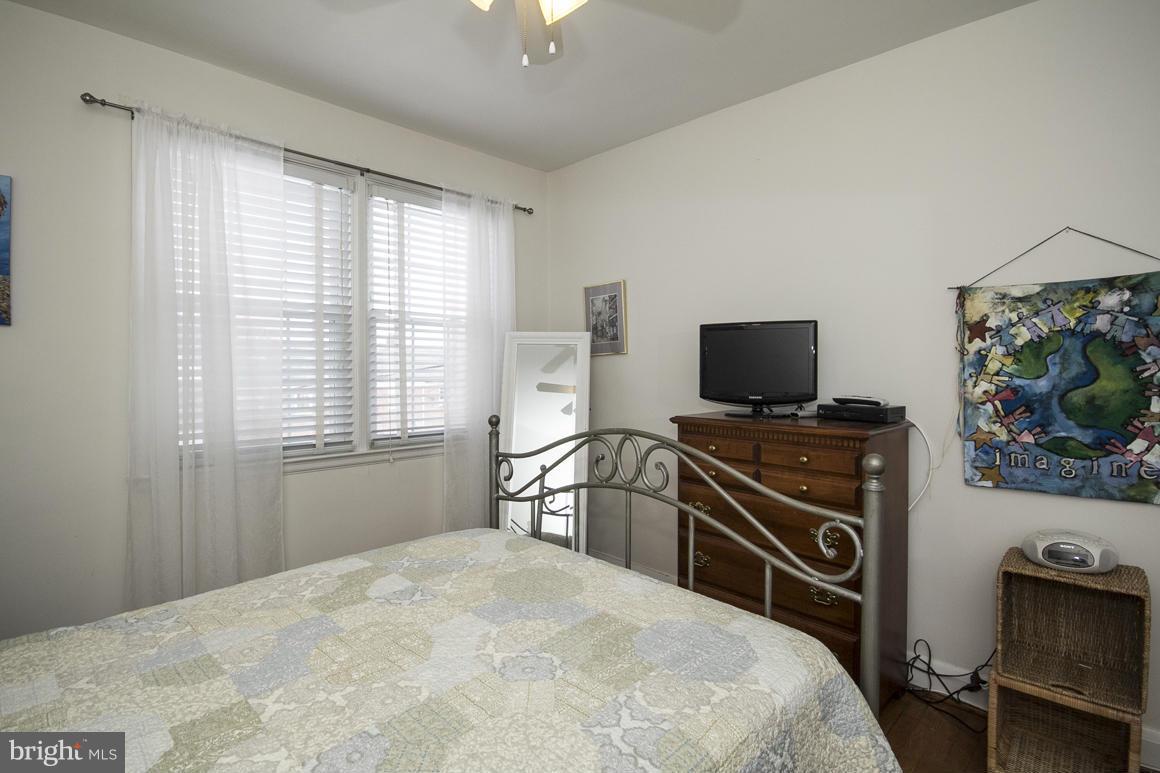 1652 Roundhill Road Baltimore, MD 21218 - Photo 23 of 30 Bedroom