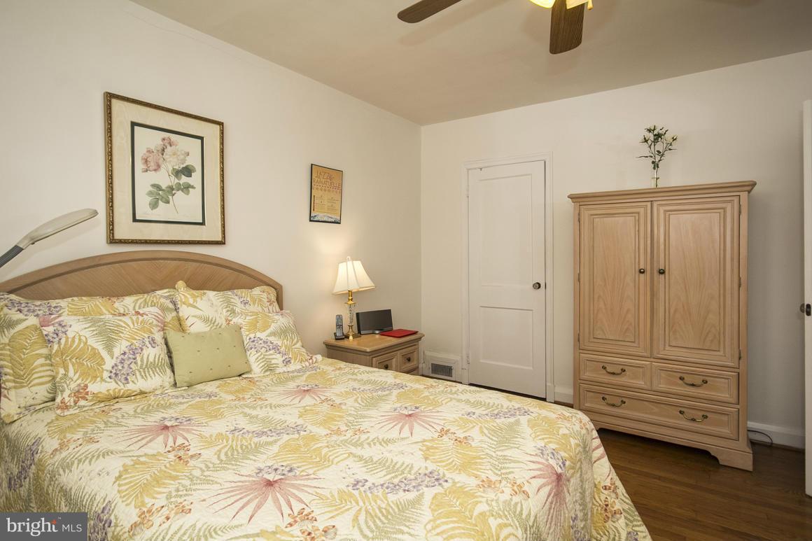 1652 Roundhill Road Baltimore, MD 21218 - Photo 25 of 30 Bedroom (Master)