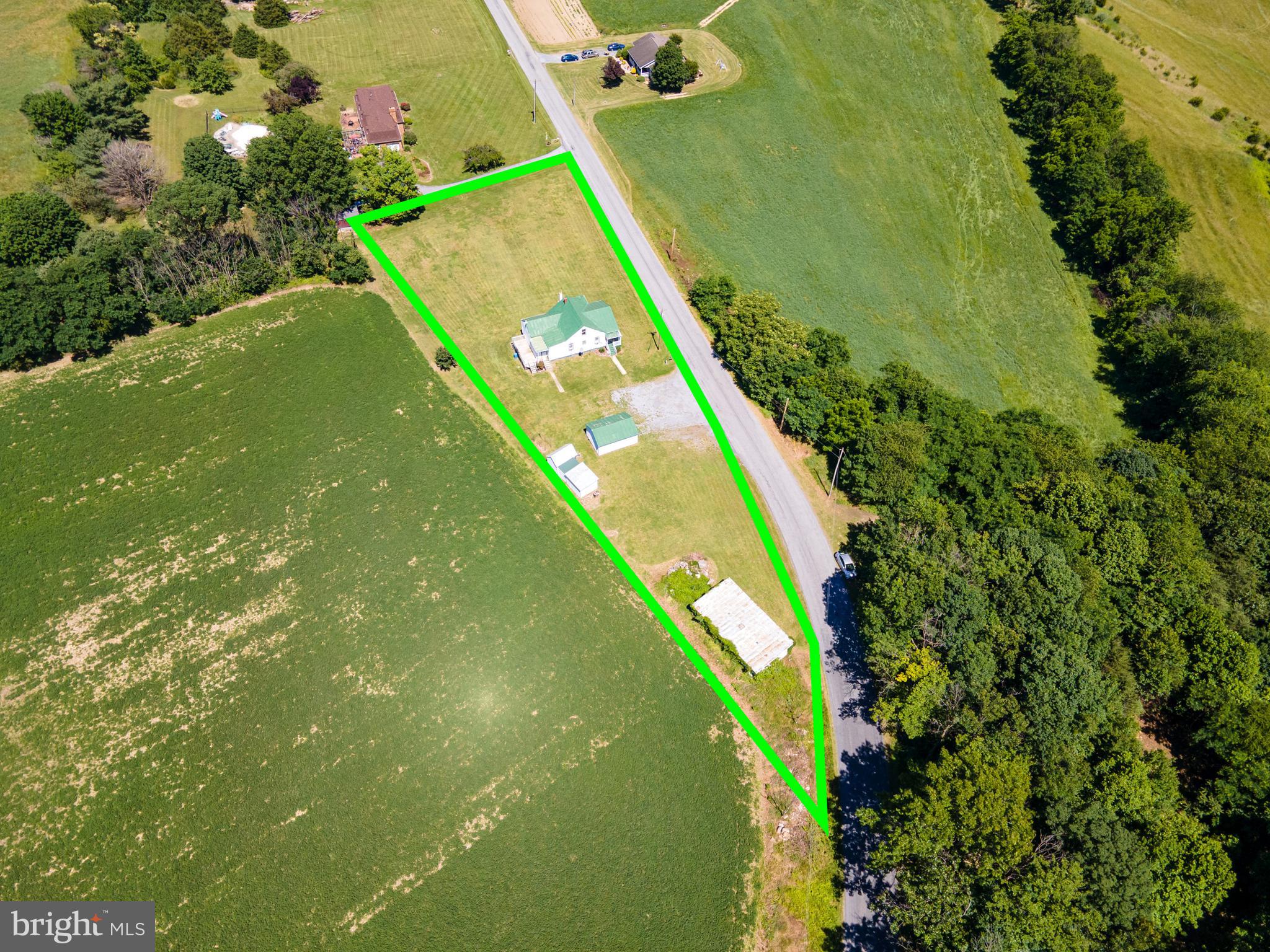 3233 Newport Road Shenandoah, VA 22849 - Photo 15 of 55