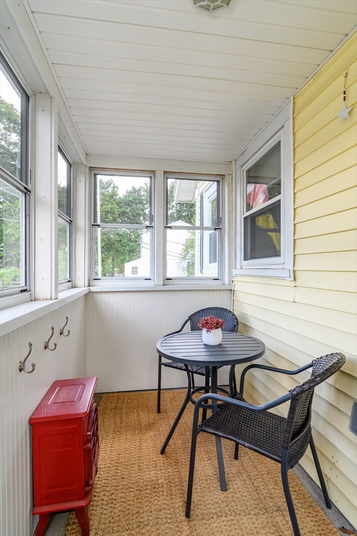 18 Hammond Road Natick, MA 01760 - Photo 8 of 23
