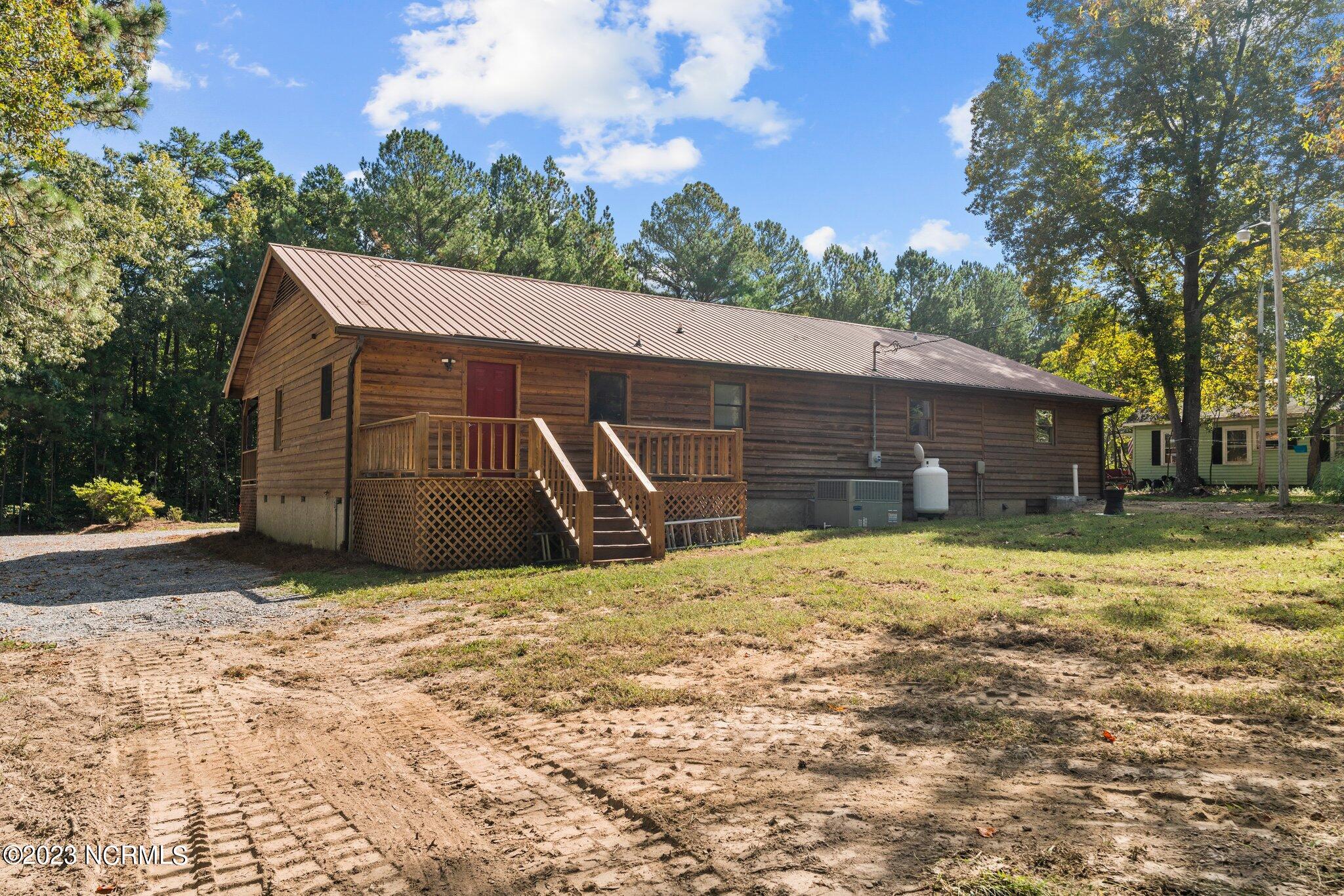 153 Providence Chapel Road Robbins, NC 27325 - Photo 37 of 42 34-web-or-mls-DSC05002