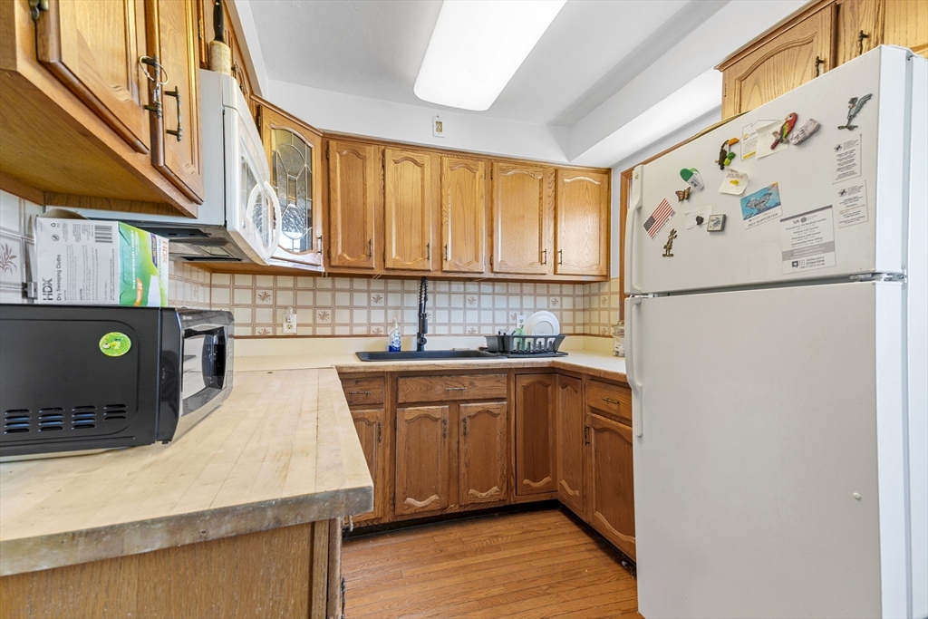 151 Winthrop Street Fall River, MA 02721 - Photo 16 of 30