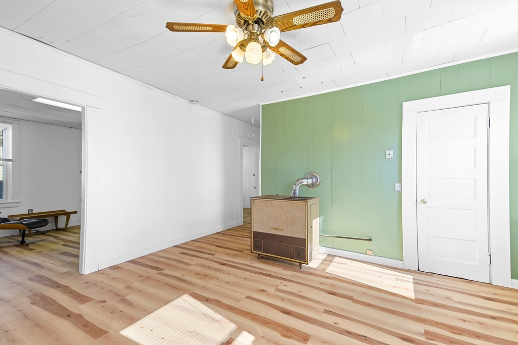 151 Winthrop Street Fall River, MA 02721 - Photo 4 of 30