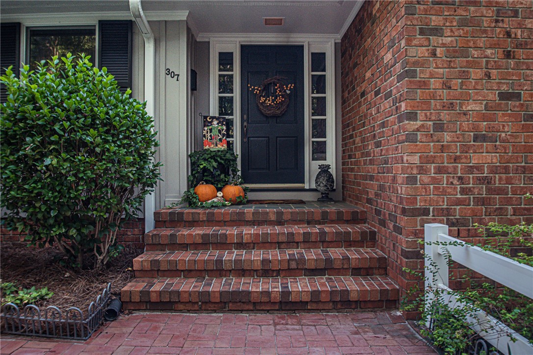 307 Quail Run Anderson, SC 29621 - Photo 5 of 50 Gallery Image 5