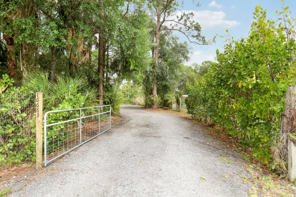 $3,500 | 16683 64th Place North, Loxahatchee, FL 33470