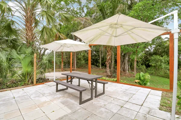 $3,500 | 16683 64th Place North, Loxahatchee, FL 33470