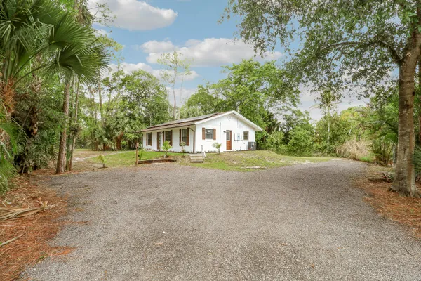 $3,500 | 16683 64th Place North, Loxahatchee, FL 33470