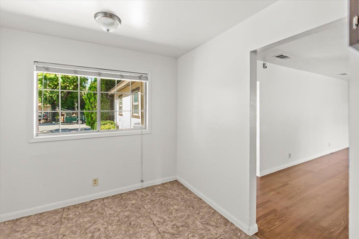 1213 Adel Street Modesto, CA 95350 - Photo 15 of 41